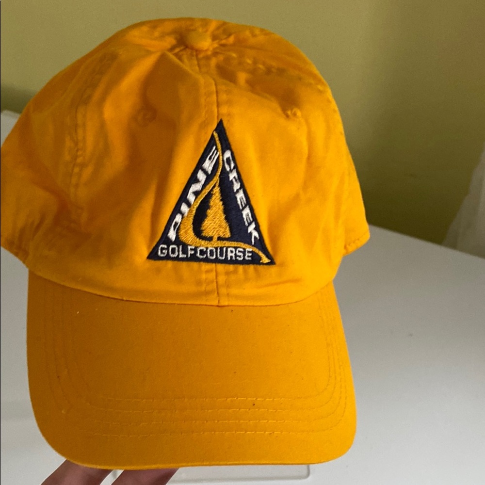 Pine Creek Golf Course Lighweigh Hat